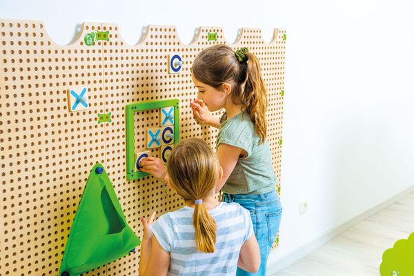 PLUG IT TicTacToe und Steckspiel Set, 178-tlg.