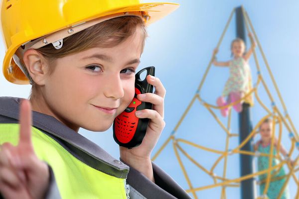 Alecto FR-05RD - Walkie Talkies für Kinder, 3 km Reichweite, Schwarz/Rot, 2 Stück