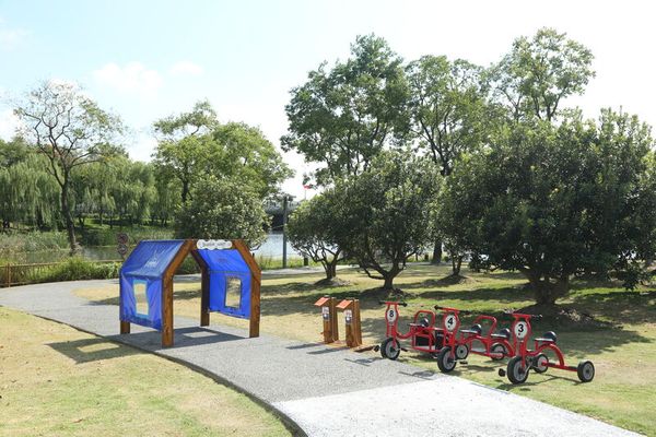 Gras, Draußen, Parken, Spielbereich im Freien, Spielbereich