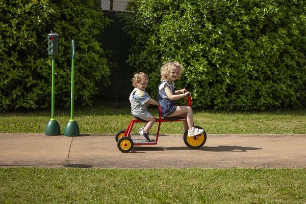 ITALTRIKE Carry - Taxi-Dreirad für 2 Kinder