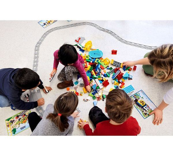 LEGO® Education "Willkommen im Digi-Zug", 232-teiliges LEGO® DUPLO® Set, 2-6 Jahre