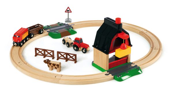 BRIO Bahn Bauernhof Set (20 Teile), ab 3 Jahre