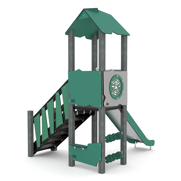 Hoher Spielturm mit Rutsche, recycled