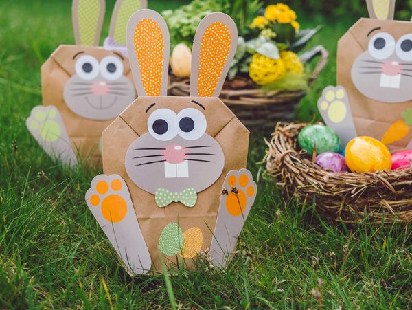 Osterhasentüten, 12 Stück, bunt gemischt - Bastelset