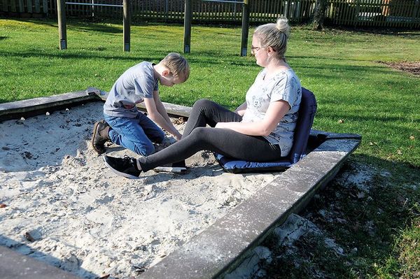 Bodensitz Sitzfix, Farbe wählbar 