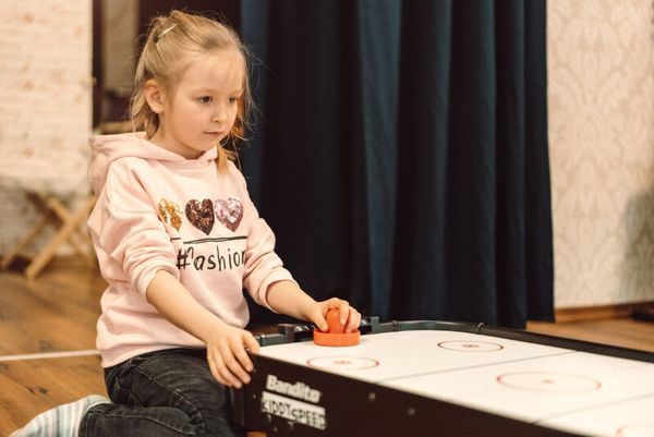 Airhockey "KiddySpeed" Tischaufleger, 2 Spieler, ab 3 Jahre