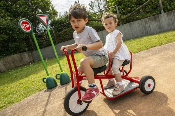 ITALTRIKE Carry (Neue Generation) - Taxi-Dreirad für 2 Kinder, ab 3 Jahre